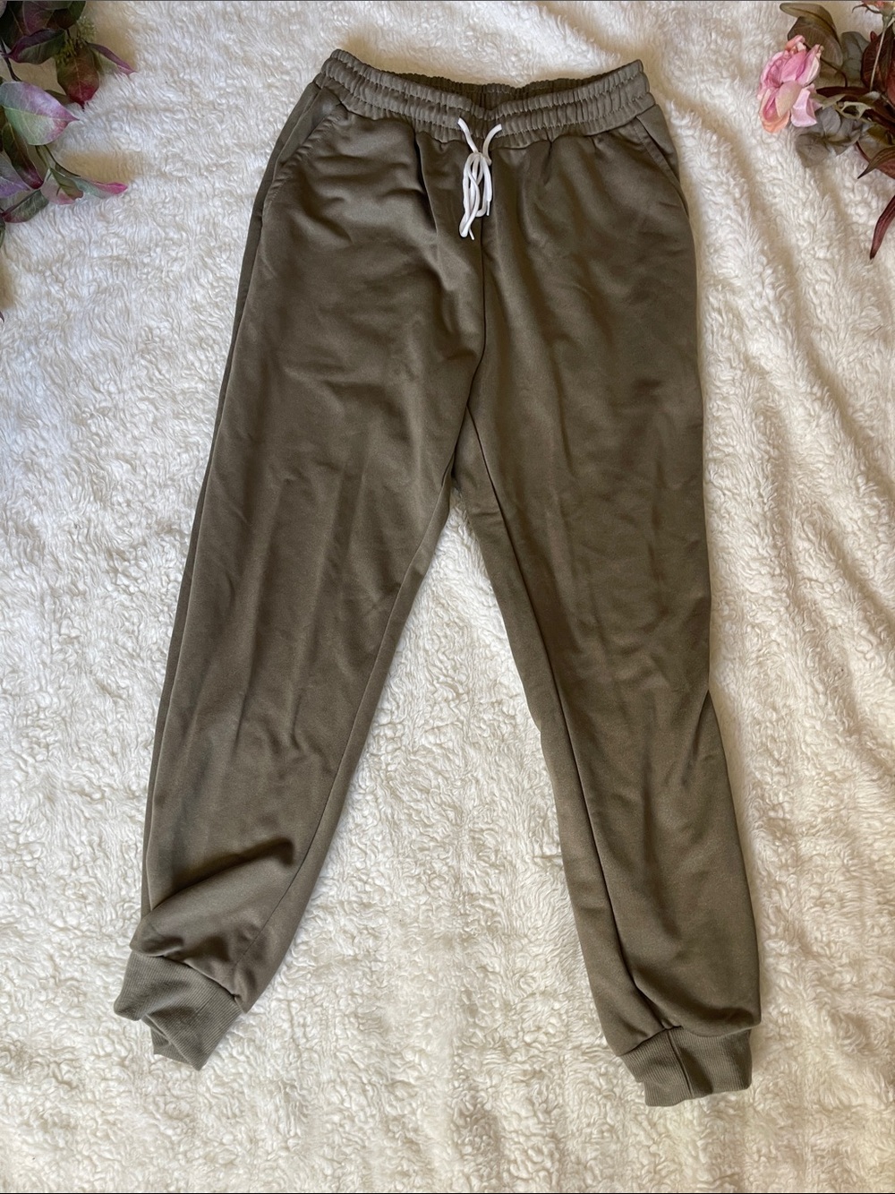 Men's Olive Drawstring Joggers with Cuffed Ankles